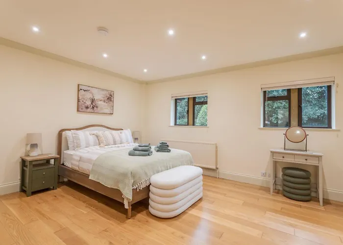 Будинок відпочинку Catch Pot Nursery *